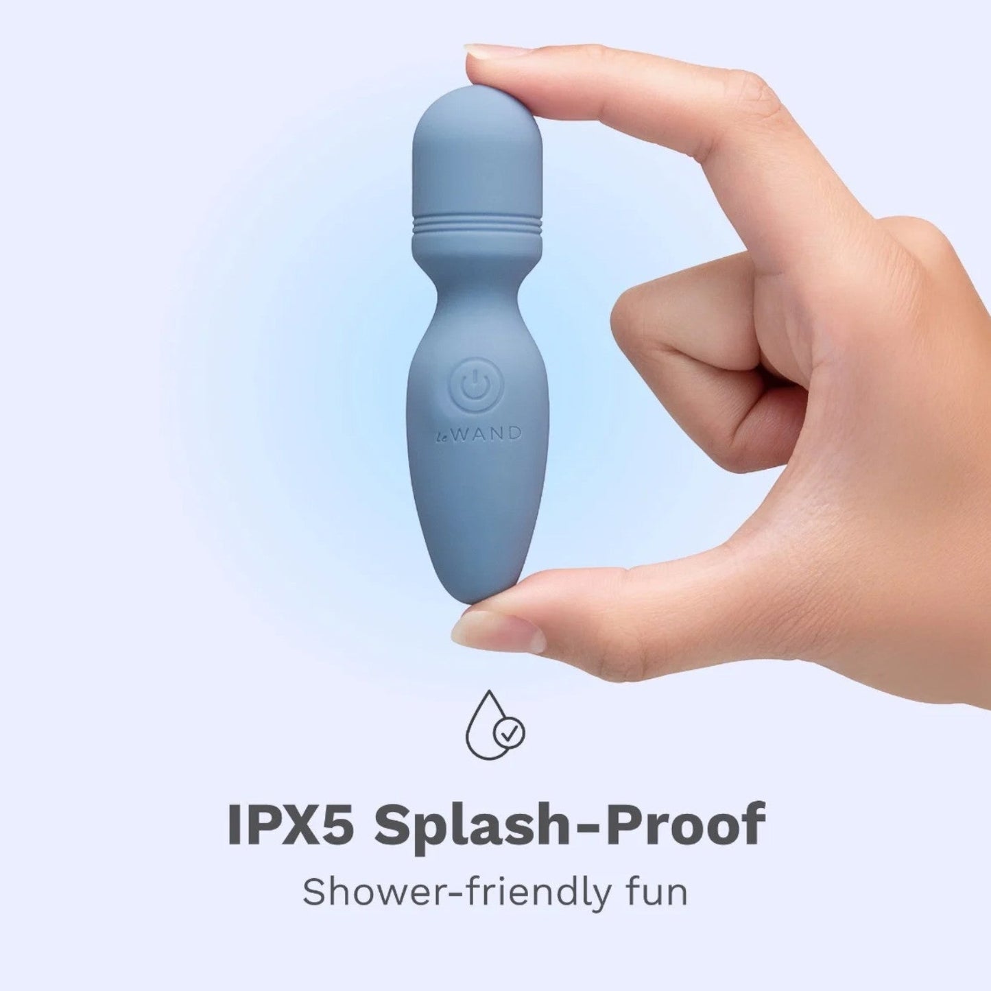 Le Wand Mini Rechargeable Pocket Wand Vibrator Blue