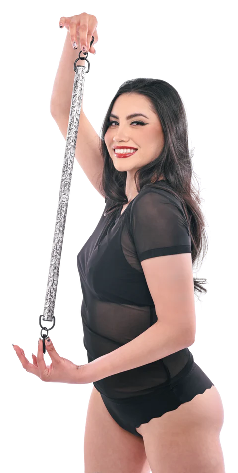 Sex & Mischief Lace Spreader Bar