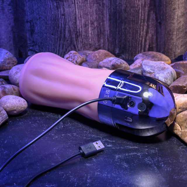 Zero Tolerance Tight Lipped USB Rechargeable Sucking and Vibrating Stroker Light