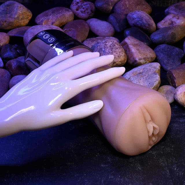 Zero Tolerance Tight Lipped USB Rechargeable Sucking and Vibrating Stroker Light