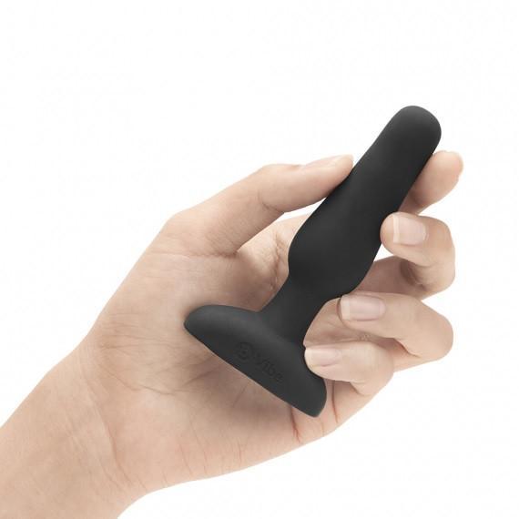 b-Vibe Remote Control Novice Vibrating Silicone Plug